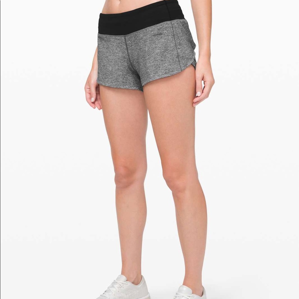 Lululemon Speed Up Shorts 2.5 Inch